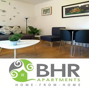 Very Location- Free Parking - 2 Bedrooms Belfast